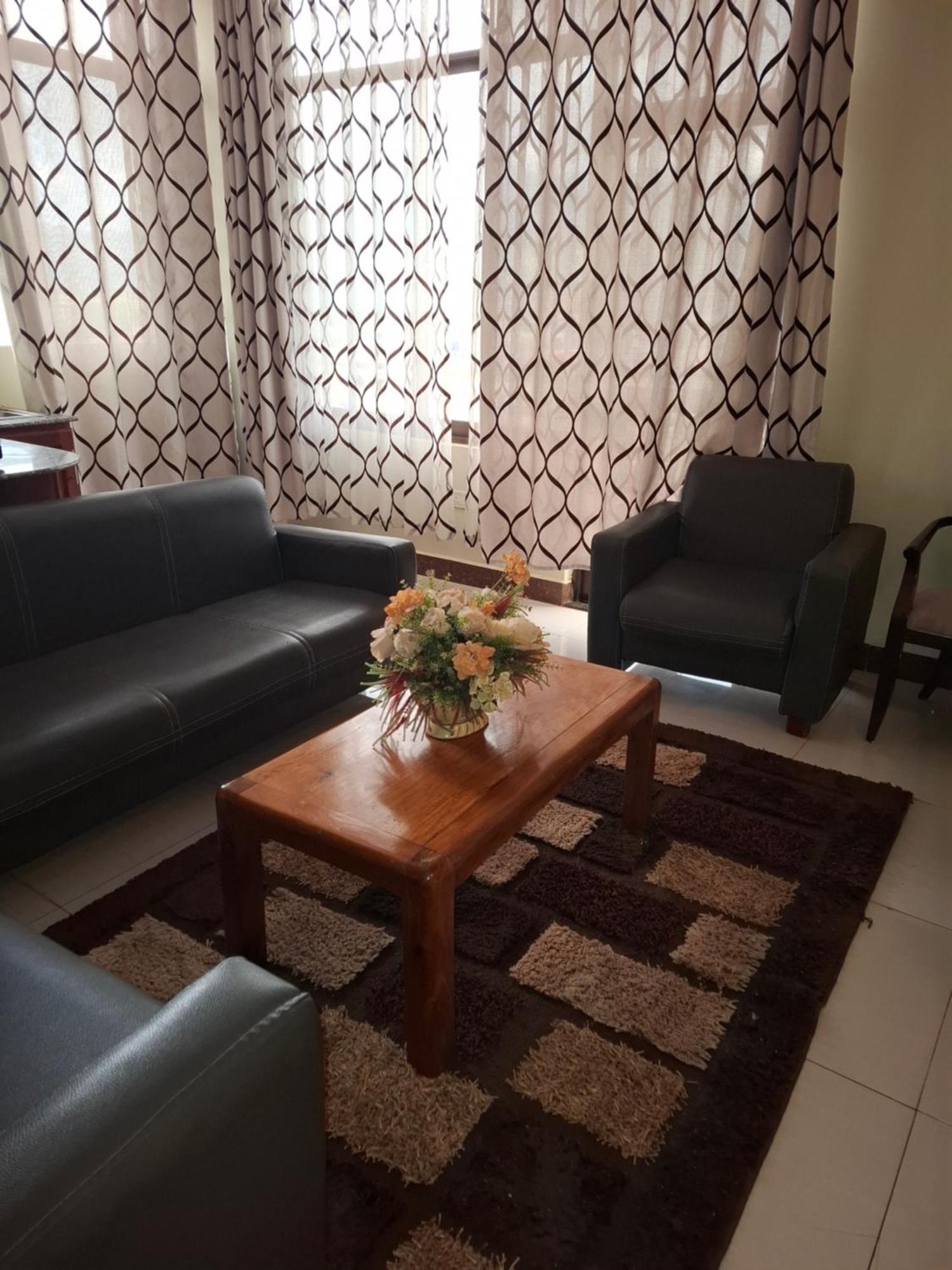 Flomi Hotel Morogoro Екстер'єр фото