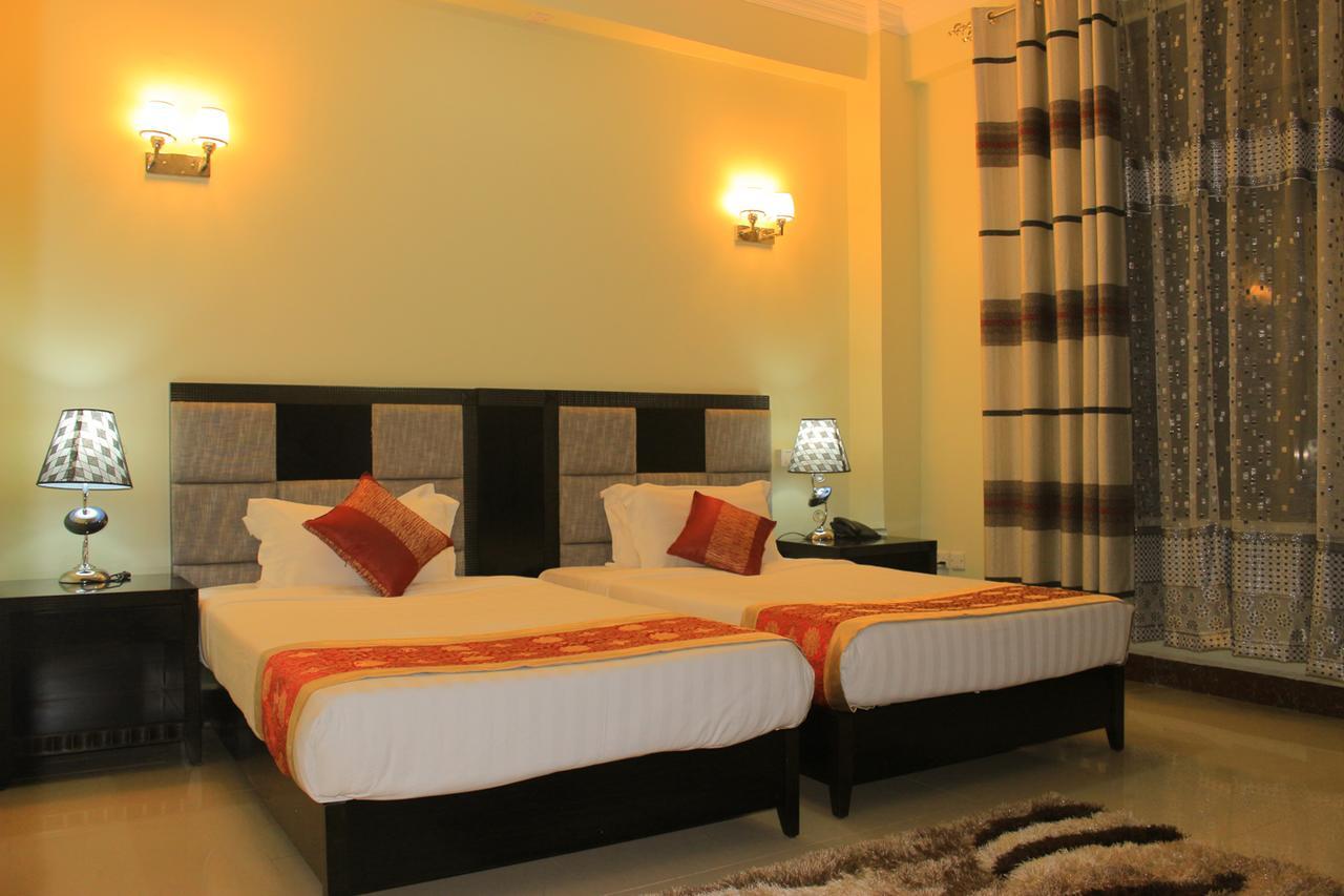 Flomi Hotel Morogoro Екстер'єр фото